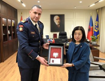 Policia e Shtetit/Drejtori i Përgjithshëm takohet me ambasadoren e Japonisë