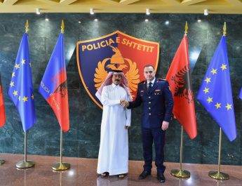 Drejtori i Përgjithshëm mirëpriti në një vizitë zyrtare, Ambasadorin e Katarit