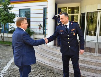 Drejtori i Përgjithshëm takohet me Drejtorin e Drejtorisë së Hetimit Antimafia të Italisë (DIA)