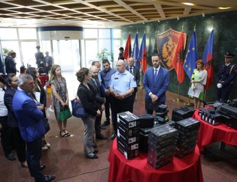 BE dhe UNDP dorëzojnë pajisje të specializuara me vlerë 1,1 milionë dollarë amerikanë për të forcuar përpjekjet e Shqipërisë në luftën kundër trafikimit të armëve