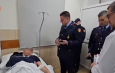 Drejtori i DVP Tiranë viziton në spital, 11 punonjësit e Policisë që u dëmtuan gjatë tubimit
