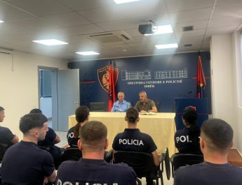 DVP Dibër/Priten në takim, 14 punonjës të rinj, të cilët sapo janë emëruar në rolin bazë, në pozicionin “Patrullë e Përgjithshme”