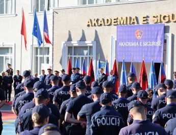 Ceremonia për fillimin e studimeve bachelor “Siguria dhe Hetimi” në Akademinë e Sigurisë